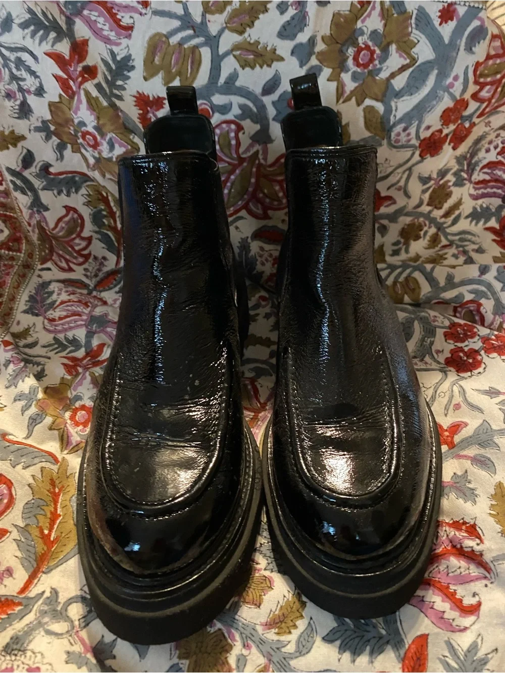 Sofft Black Glossy Patent Chelsea Lug Ankle Boots